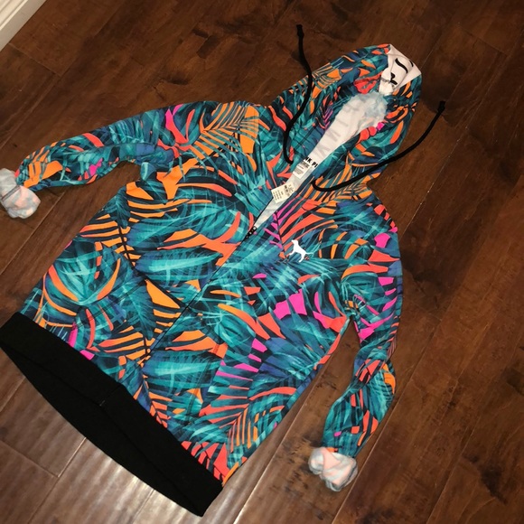 PINK Victoria's Secret Sweaters - NWT super cute tropical full zip